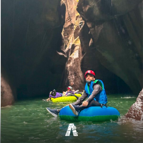 02. CAÑÓN DEL RÍO GUAPE (TUBING) - Image 5